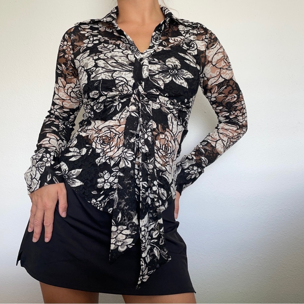 VTG y2k Heart Moon Star Long-Sleeve Mesh Lace Button-Up MEDIUM